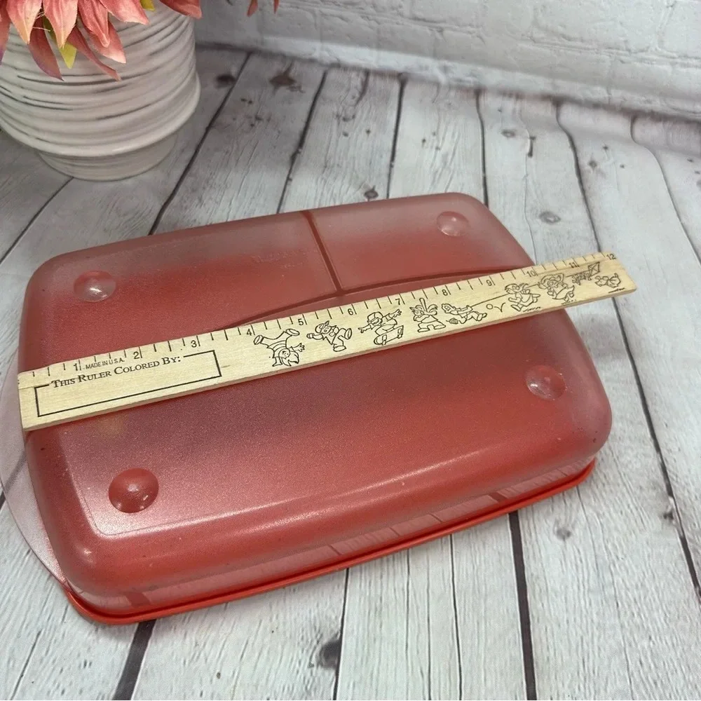 tupperware vent n serve red divided dish rectangle food prep